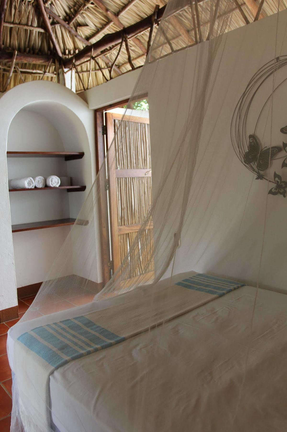 Hotel Mariposa León المظهر الخارجي الصورة