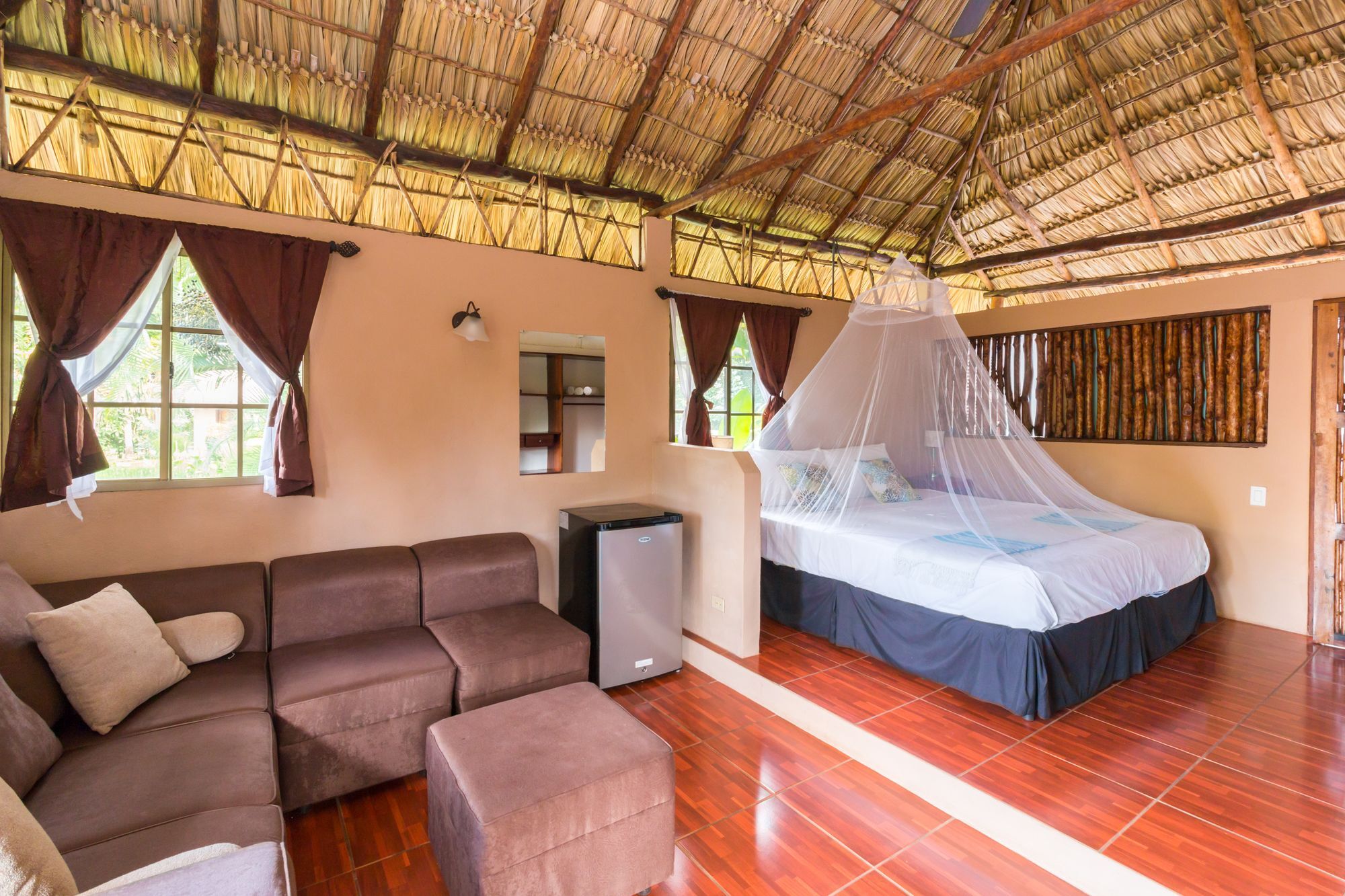Hotel Mariposa León المظهر الخارجي الصورة