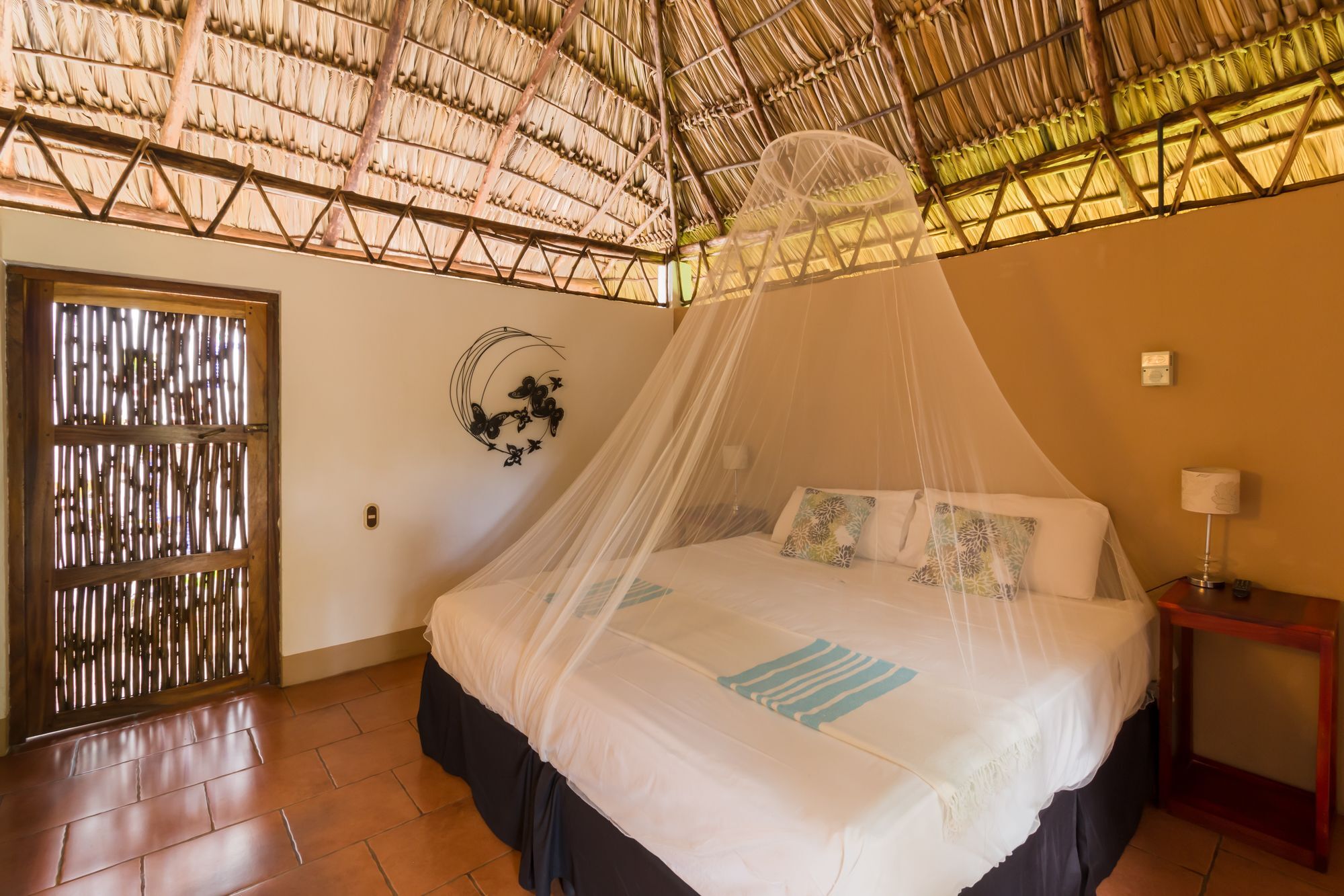 Hotel Mariposa León المظهر الخارجي الصورة