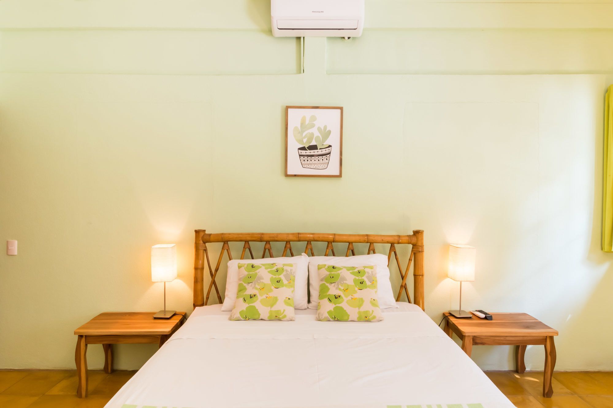 Hotel Mariposa León المظهر الخارجي الصورة